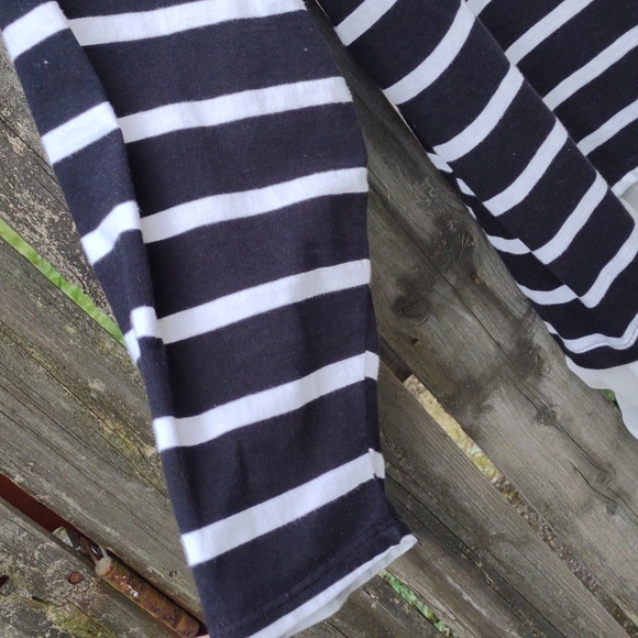 Ladies Tunic with Sheer Flounce Bottom - Picture 4 of 10